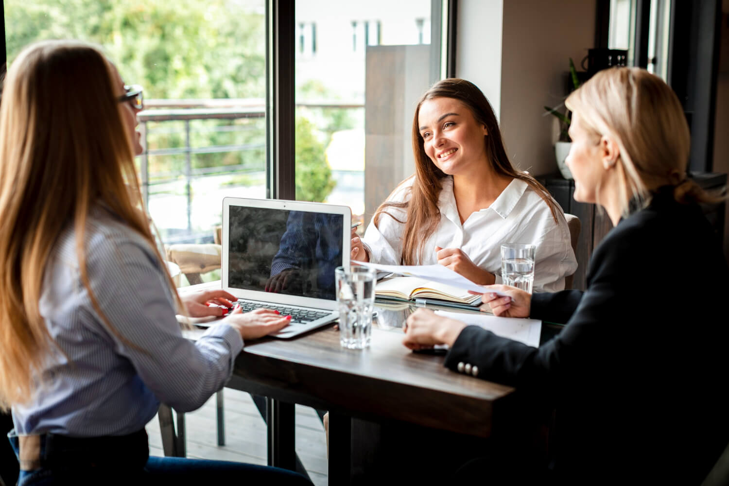 GTM (Go-to-Market) Strategy Development Trends in 2026: LeadAds Reviews